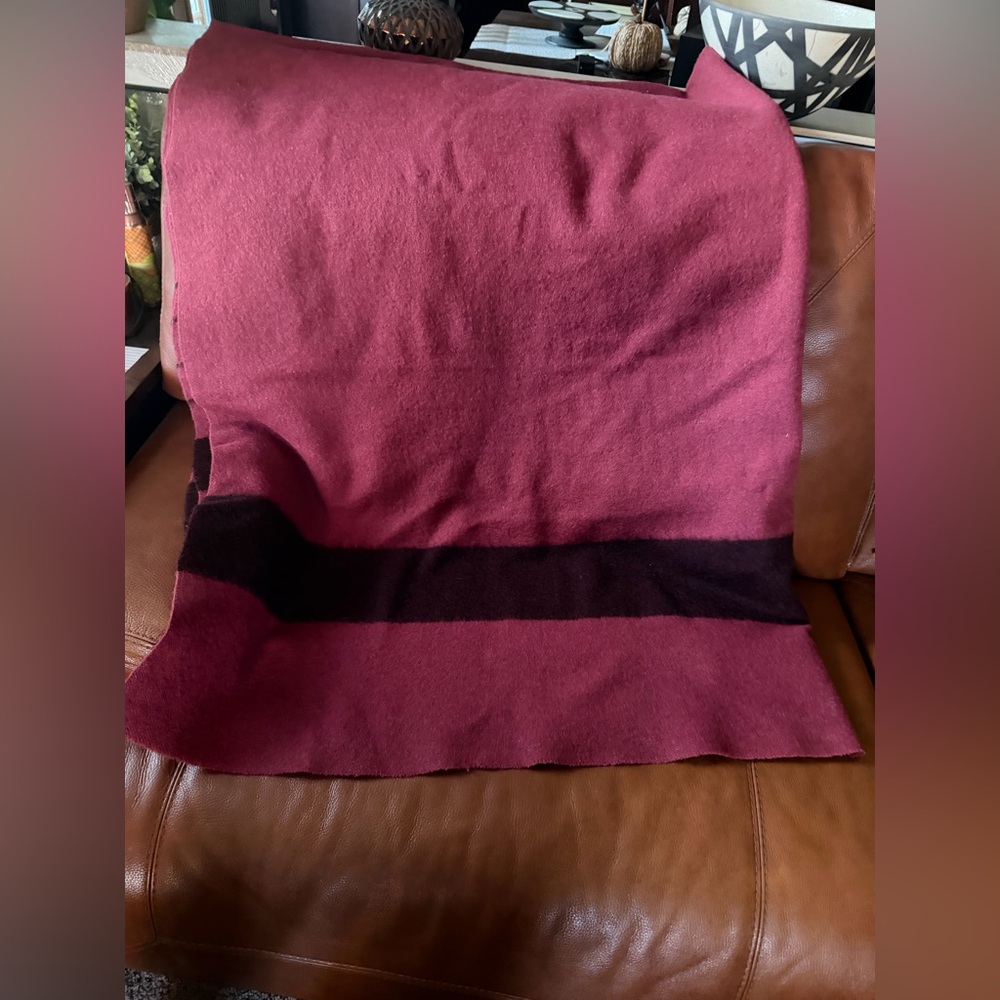 Hudson Bay Point Vintage 100% wool Red  Striped Blanket double (4 points)